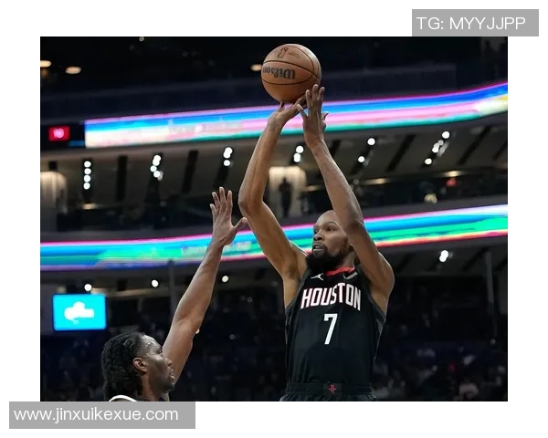 杜兰特赛场爆发小插曲,裁判如何处理?